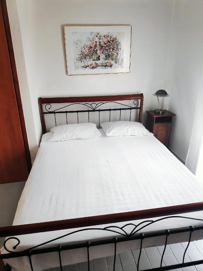 Nicole'S Residence Polychrono Ngoại thất bức ảnh